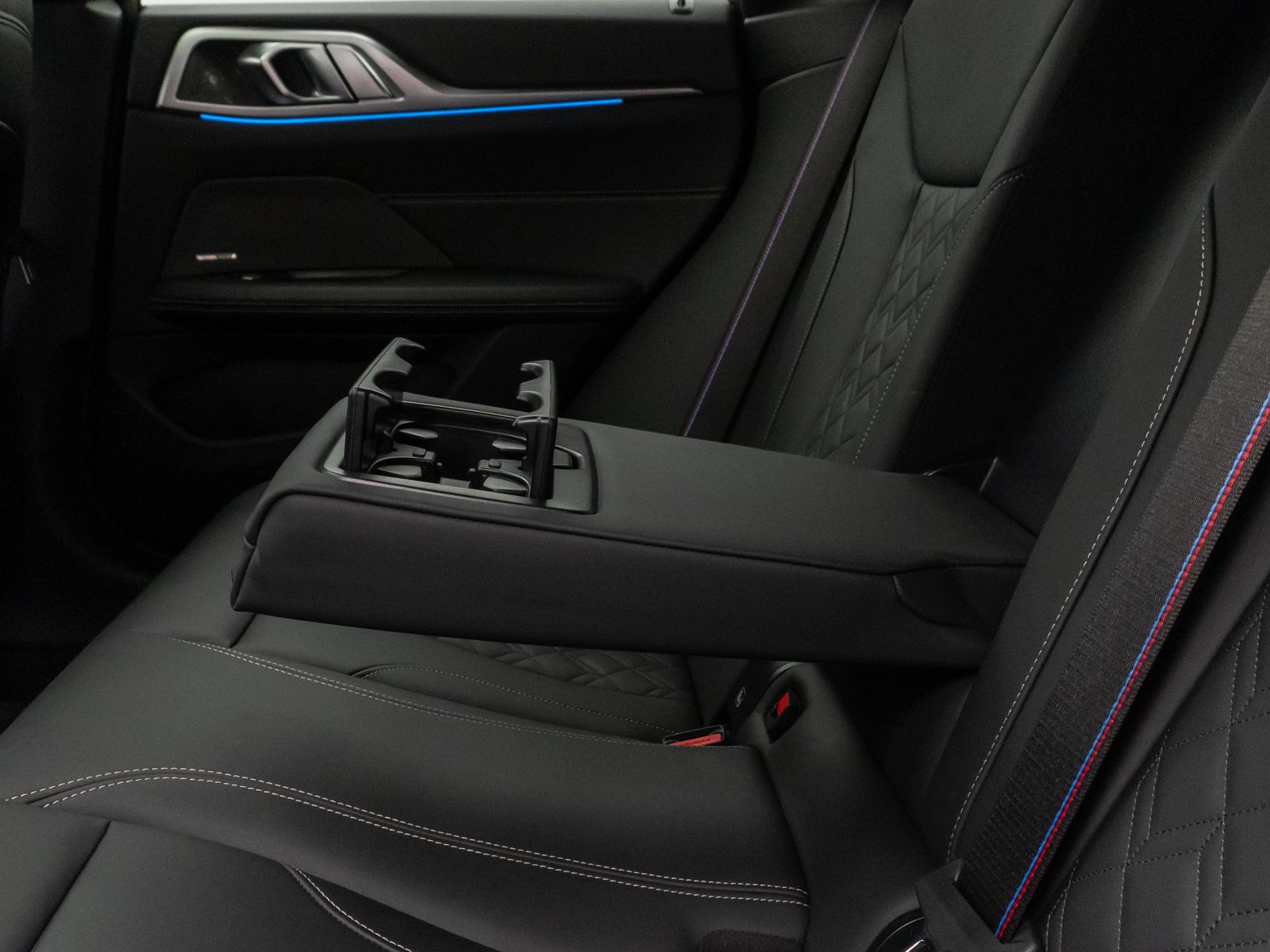 Fahrzeugabbildung BMW 430 Gran Coupé xD M Sport HUD AHK H/K DAB 20Zoll