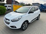 Hyundai ix35 1.7  FIFA World Cup EDITION Leder Navi Pano - Hyundai ix35 in Aachen