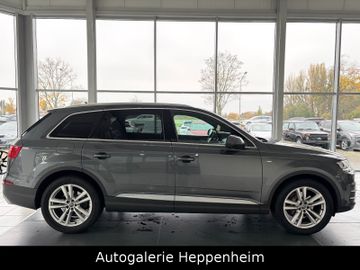 Audi Q7 - 4
