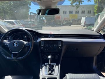 Volkswagen Passat Variant - 7