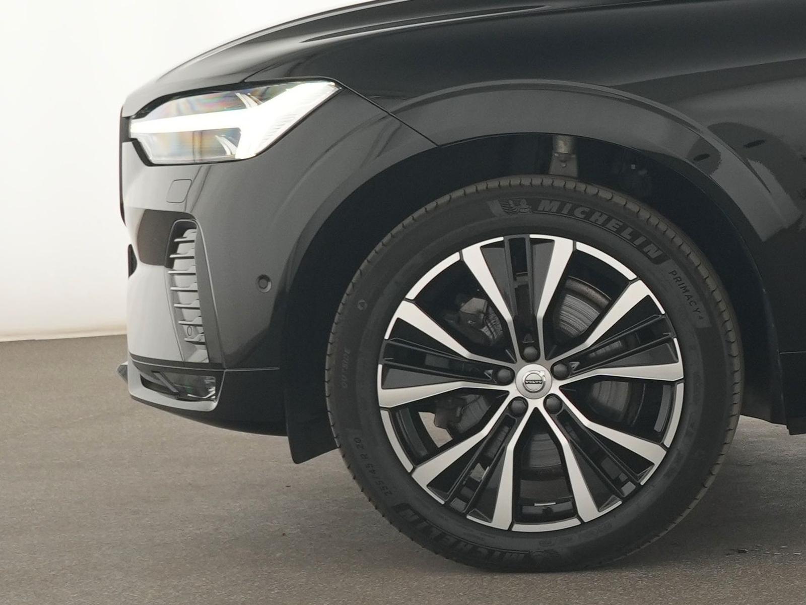 Volvo XC60 Ultra Dark ACC|Pano|Business-Paket Pro|AHK