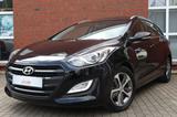 Hyundai i30 cw blue Trend 1.4 Lenkradheizung Navi 1.Hand - Hyundai i30 Gebrauchtwagen in Hannover