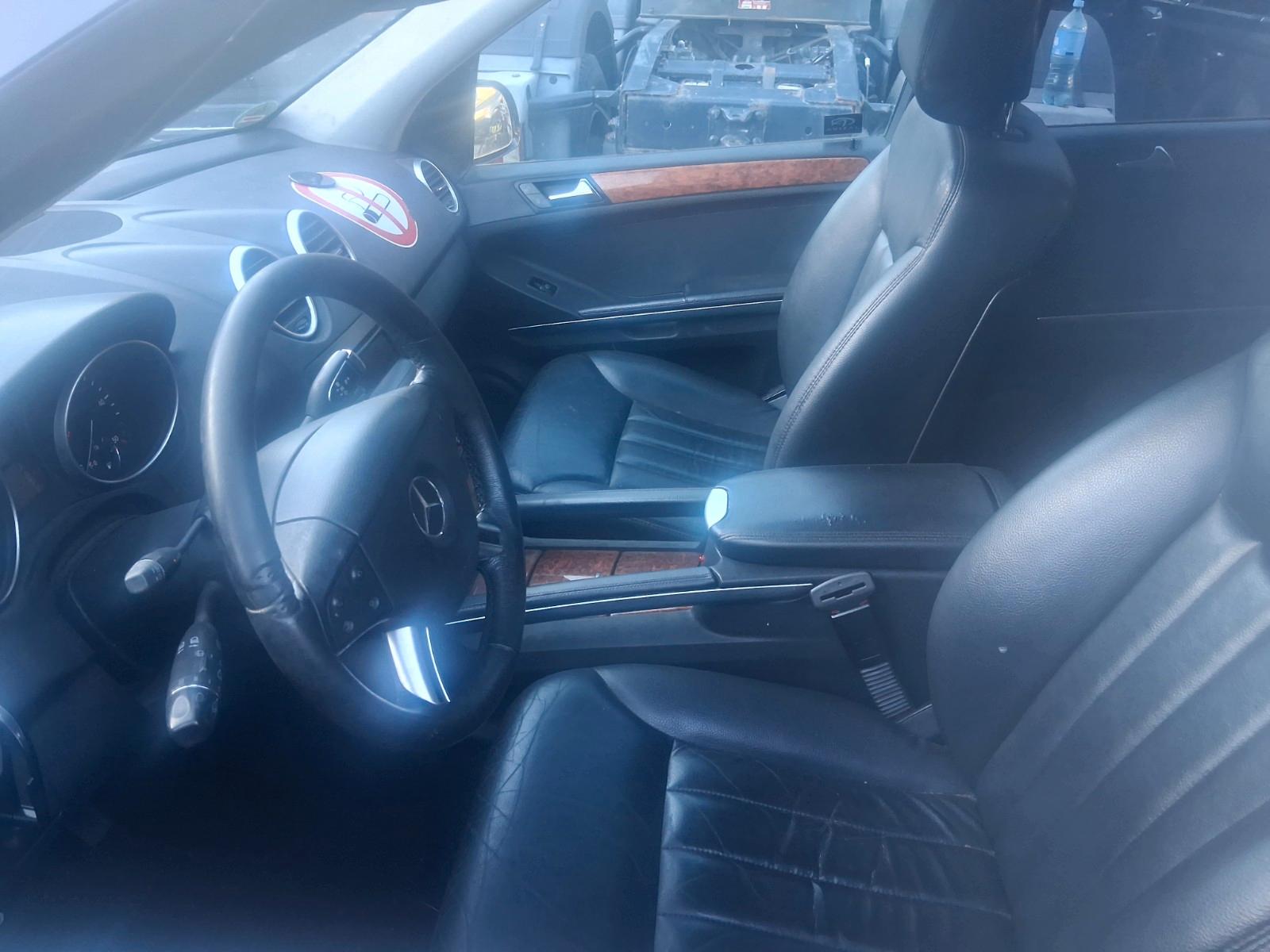 Mercedes-Benz ML280 2005 — photo 10