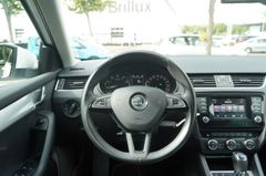 Fahrzeugabbildung Skoda Octavia Combi Elegance DSG Tempomat Klim SHZ PDC