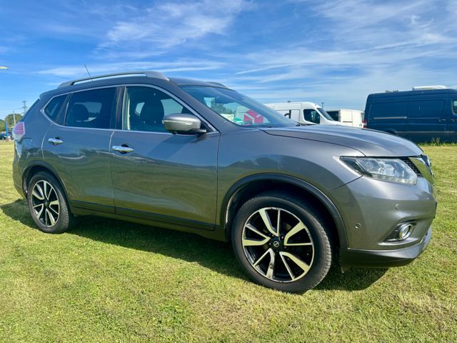 Nissan X-Trail Tekna 4x4