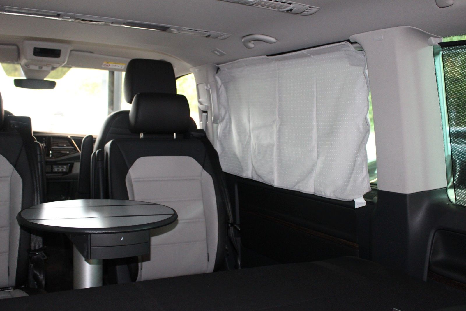 Fahrzeugabbildung Volkswagen T6.1 Multivan Highline*Standh.AHK*Kamera