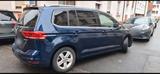 Volkswagen Touran Highline DSG Automatik 2,0 l TDI 7 Sitzen - VW Touran von privat