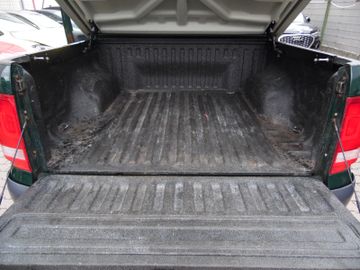 Volkswagen Amarok - 11