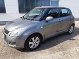 Suzuki Swift 1,3 Club 5-Türer - Suzuki Swift: Türer