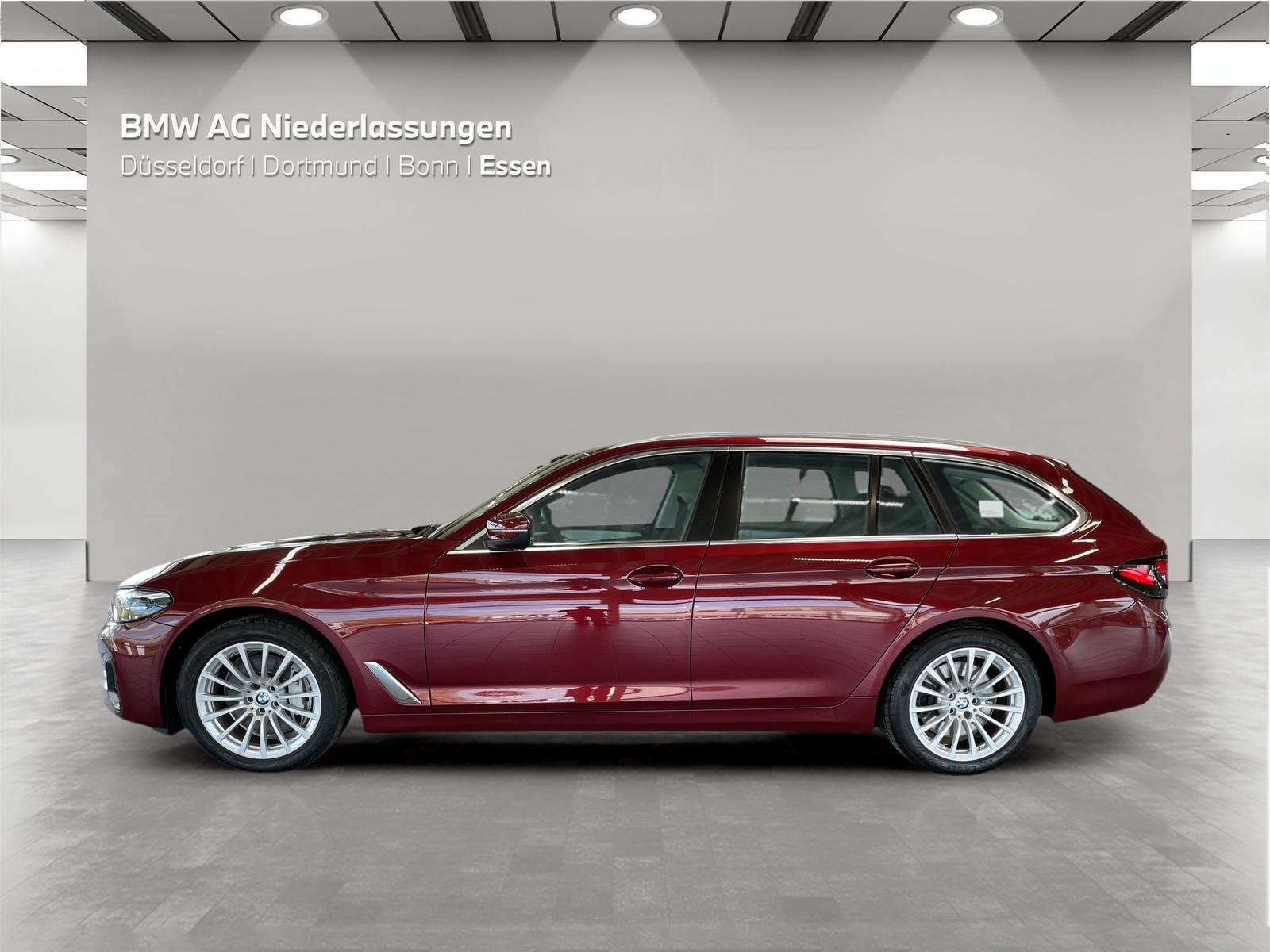 BMW 530d xDrive Touring LiveCockpitProf Head-Up