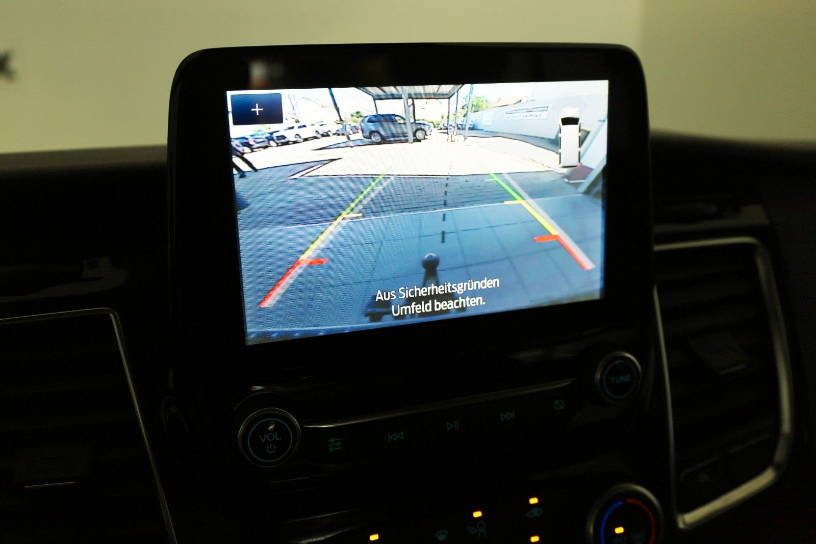 Fahrzeugabbildung Ford Tourneo Custom TITANIUM X 8 Si,Leder,Navi,Xenon