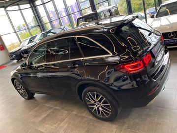 MYAUTOCENTER – Gebraucht- und Jahreswagen mit Werkstattservice in Pfaffenhofen Mercedes-Benz GLC 300 d 4Matic Aut.*NAVI*LED*1.HAND*19%*KAMERA