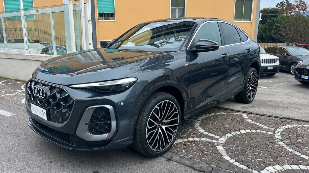 Image of Audi Q5