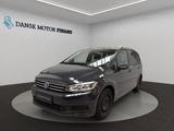 Volkswagen Touran // Abstandstemp. // Fahrassistenzpaket - Volkswagen Touran mit Diesel-Antrieb: Geländewagen