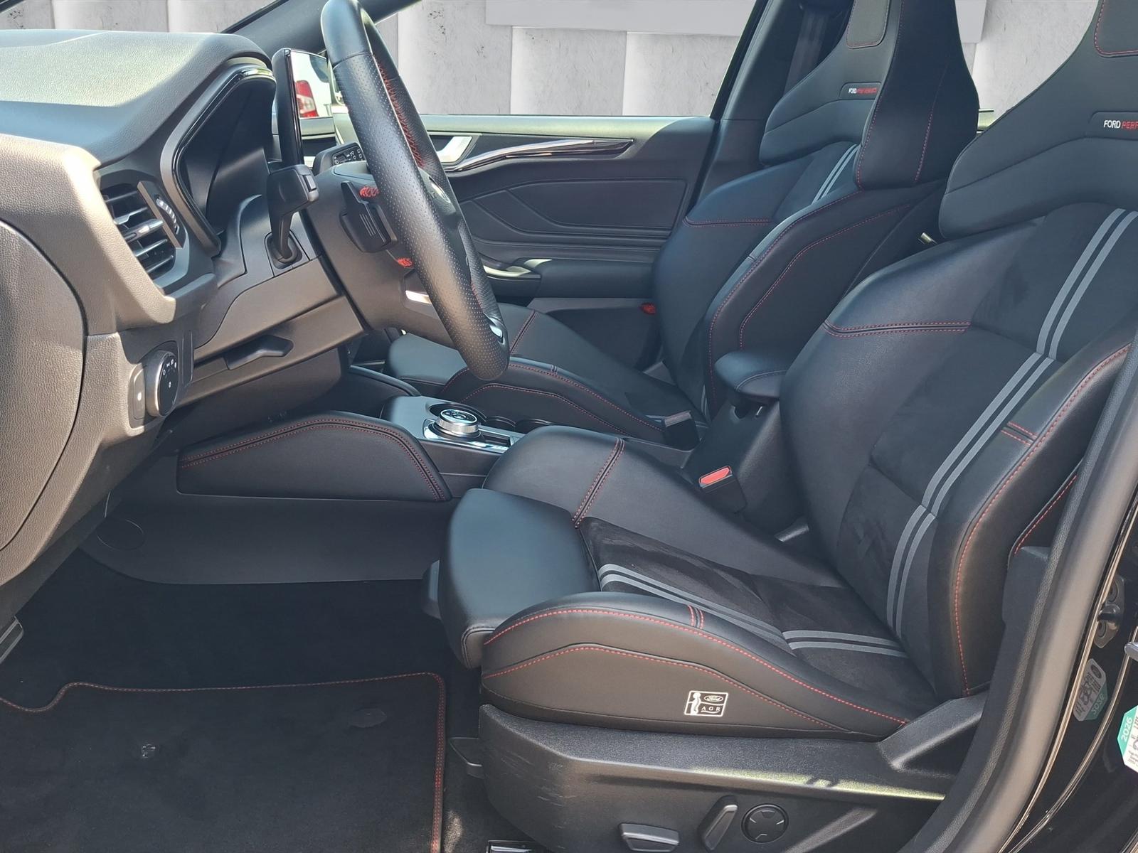 Ford Focus ST X Aut. | LED | ACC | RFK | SHZ | PDC |