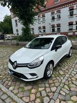 Renault Clio 1.2 16V 75 Limited 2018 Limited 2018 - Renault Clio in Lübeck