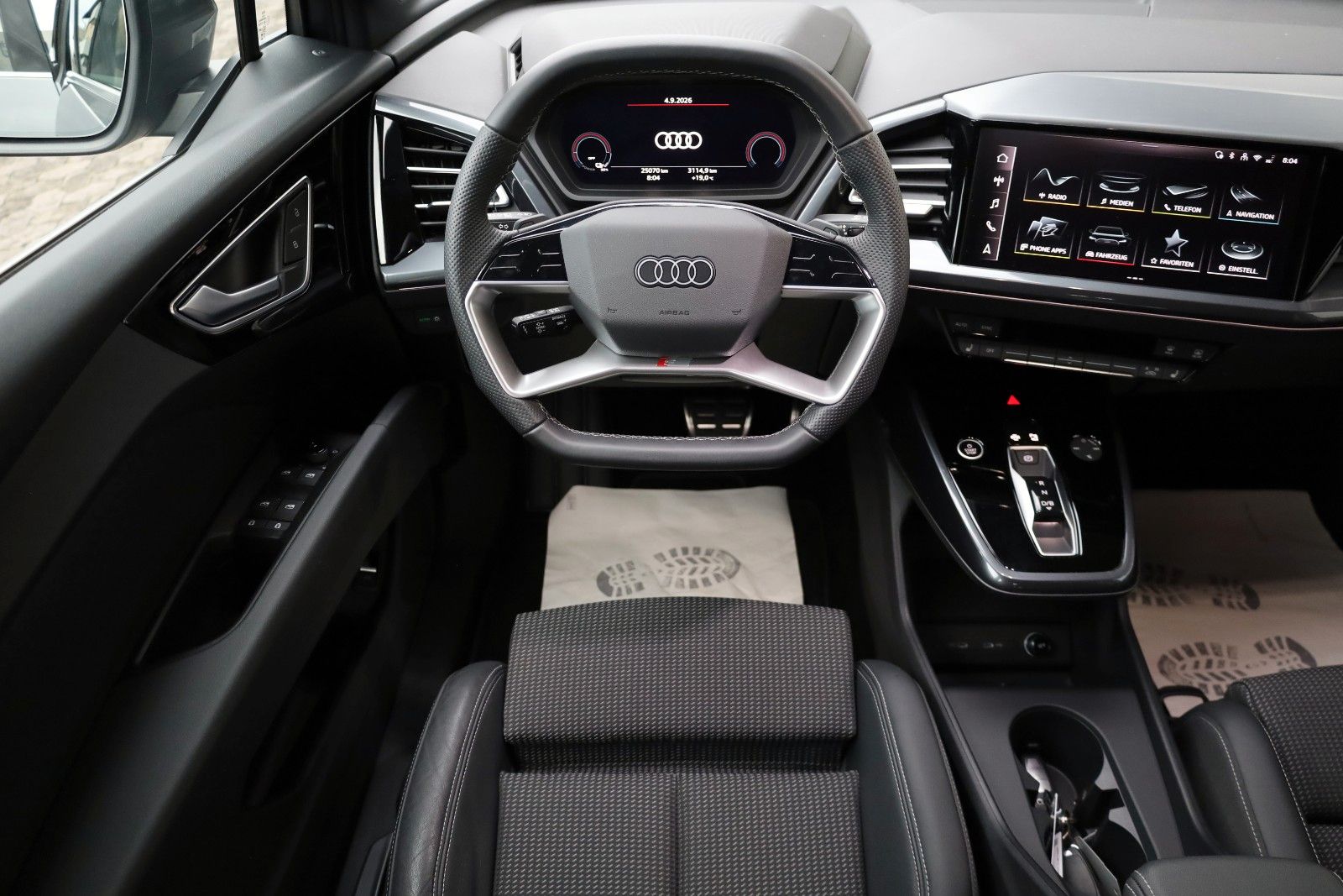 Fahrzeugabbildung Audi Q4 e-tron Sportback 45,S line, SH,Kamera,ACC