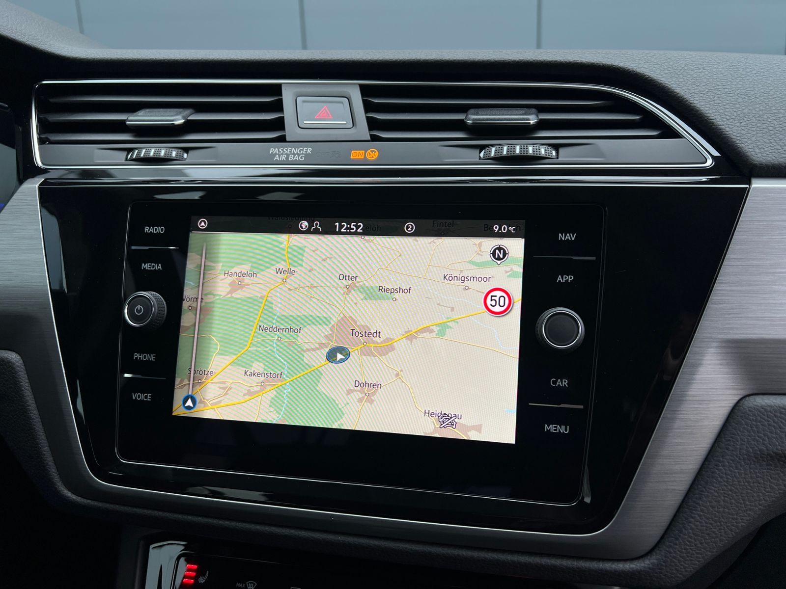 Fahrzeugabbildung Volkswagen Touran Comfortline 1.5 TSI DSG *LED, AHK, 7 Sitz