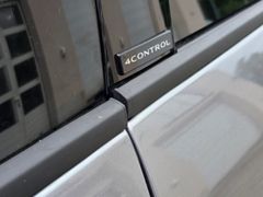 Fahrzeugabbildung Rafale Techno 1.2 E-TECH Hybrid 200 4Control adv