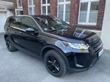Land Rover Discovery Sport D180 AWD Automatik R-DYNAMIC... - Land Rover Discovery Sport mit Diesel-Antrieb: R Dynamic