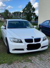 BMW 318i 