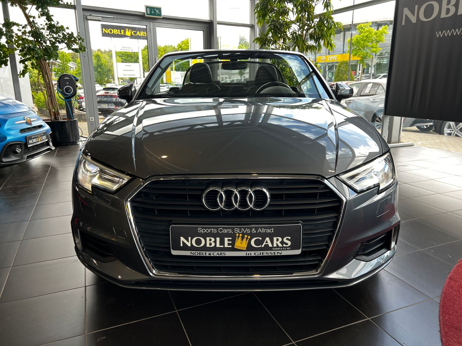 Fahrzeugabbildung Audi A3 Cabriolet sport AHK LED XENON NAVI