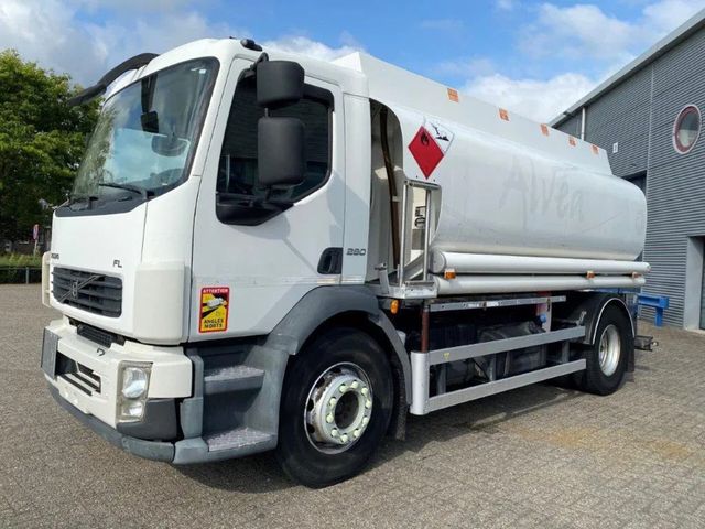 Volvo FL7-290 / 5 COMPARTIMENTS / 13000 LITER TOTAL /