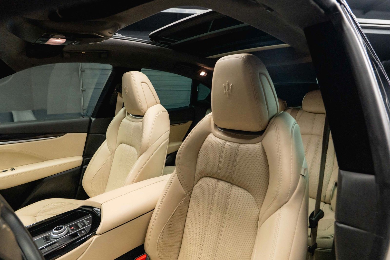 Fahrzeugabbildung Maserati Levante S V6 SQ4 GranSport 4WD *21Zoll*Panorama*