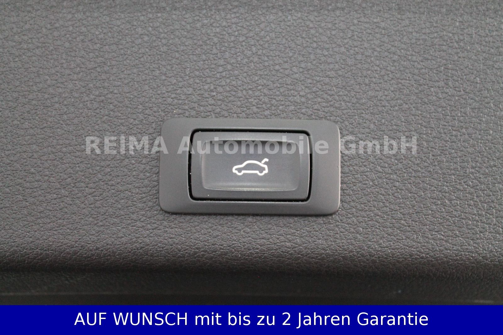 Fahrzeugabbildung Audi e-tron 50 quattro advanced, Pano, LED, Leder