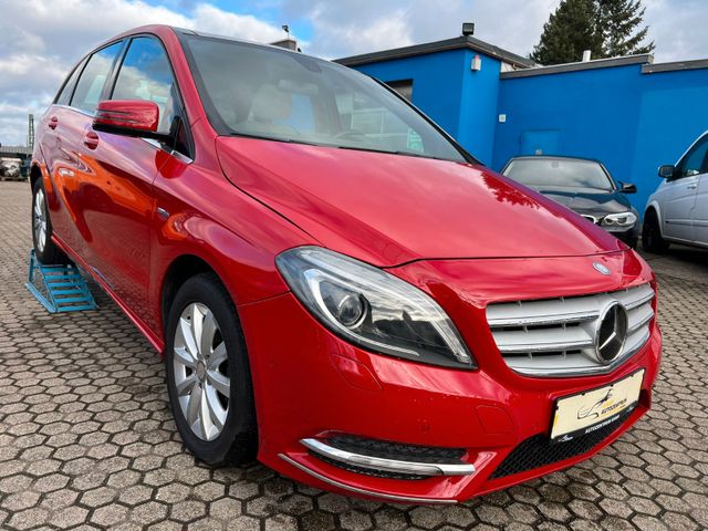 Mercedes-Benz B 180 BIXEN/SHZ/PDC/AUT.