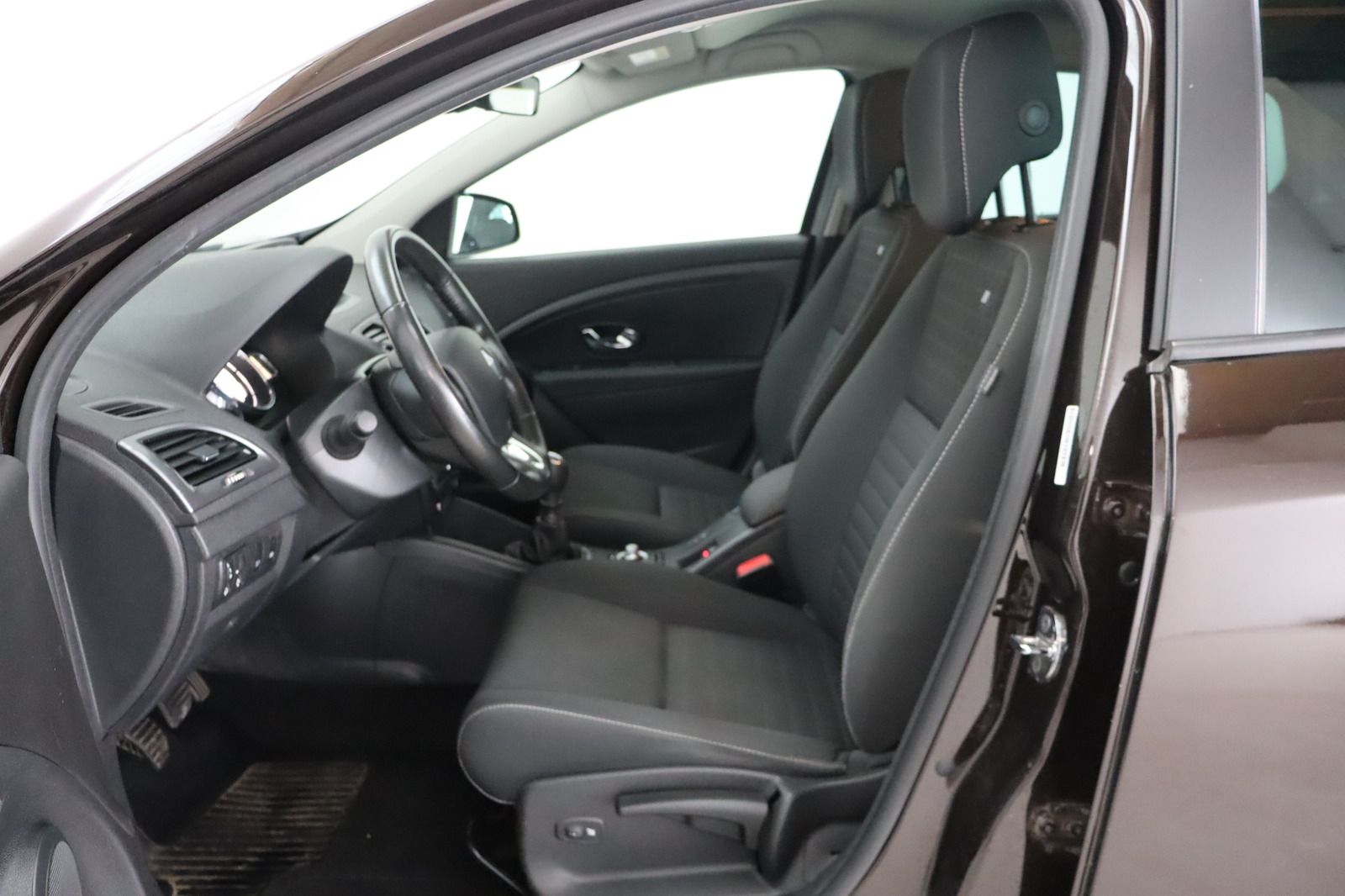 Fahrzeugabbildung Renault Megane III Grandtour Klimaautom. * Sitzhzg.