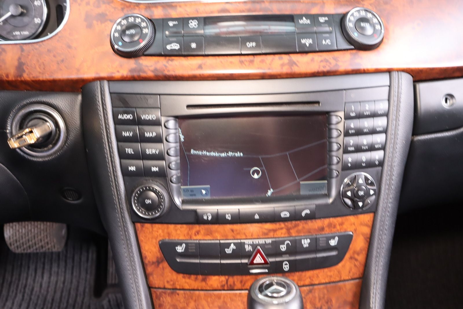 Fahrzeugabbildung Mercedes-Benz CLS 320 CDI Leder * Navi * Sitzheizung