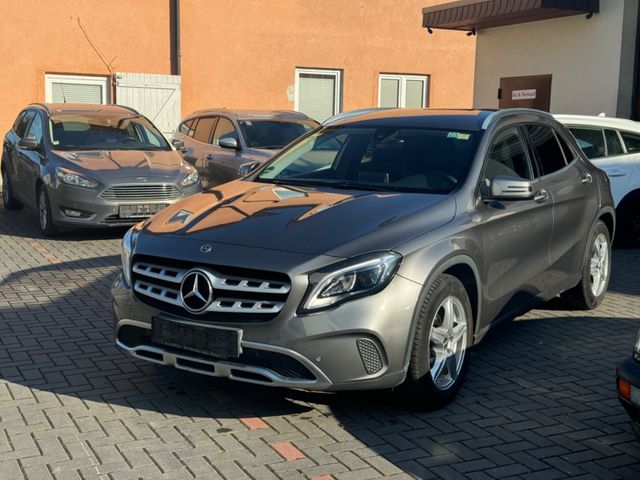 Mercedes-Benz GLA 200*TÜV&SERVICE NEU*EURO6*NAVI*