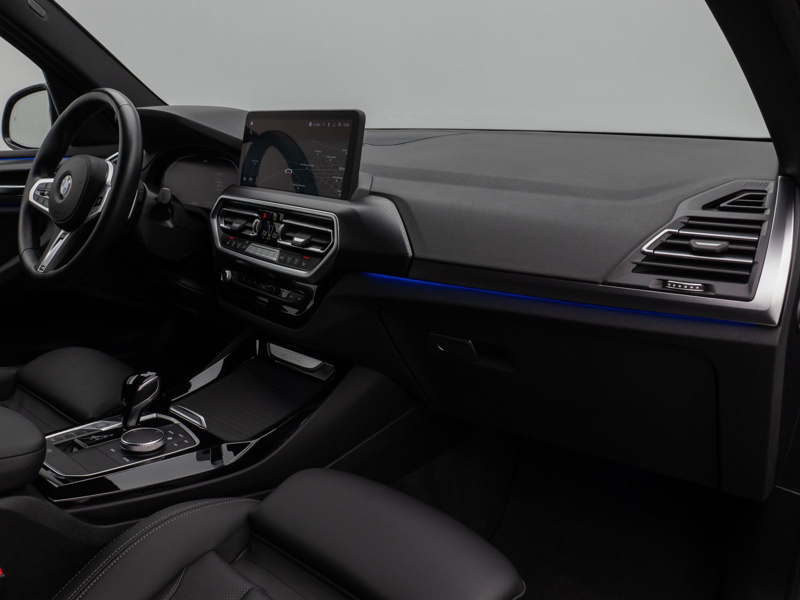 Fahrzeugabbildung BMW X3 xD20d M Sport Kamera Laser DAB HiFi AHK Komfo