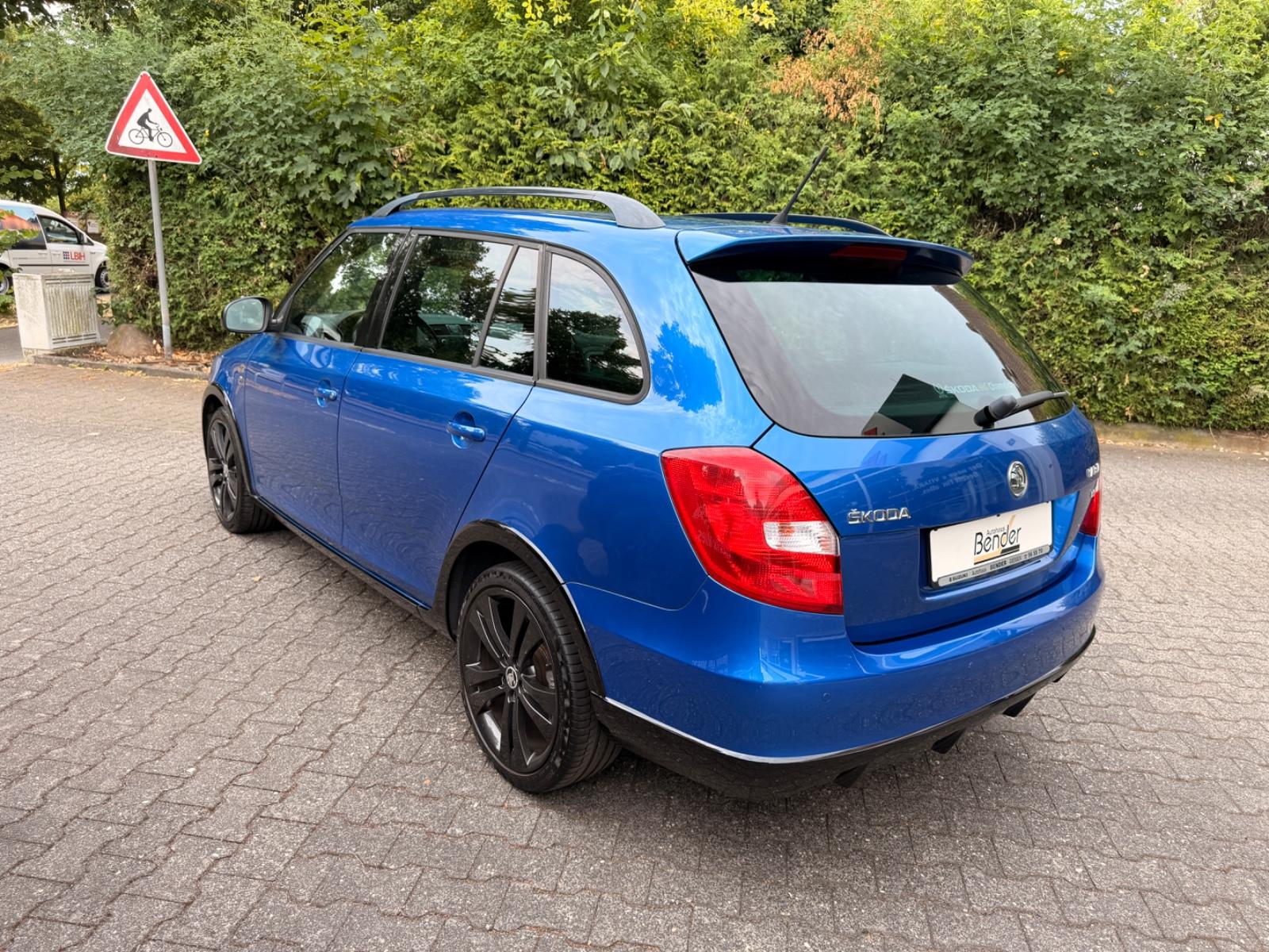 Skoda Fabia Combi Monte Carlo KLIMAAUTO TEMPOMAT PDC