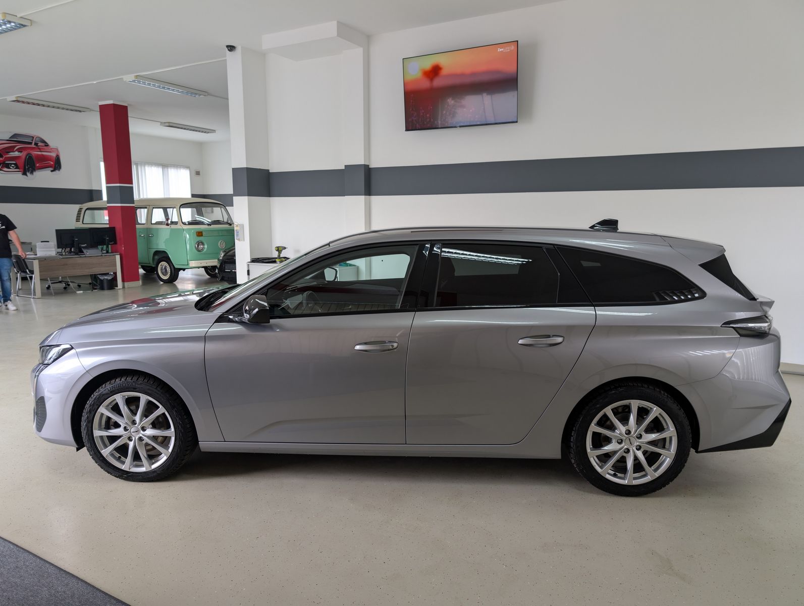 Fahrzeugabbildung Peugeot 308 Allure ACC LED 360° SHZ LENK-HZ AHK GARANTIE