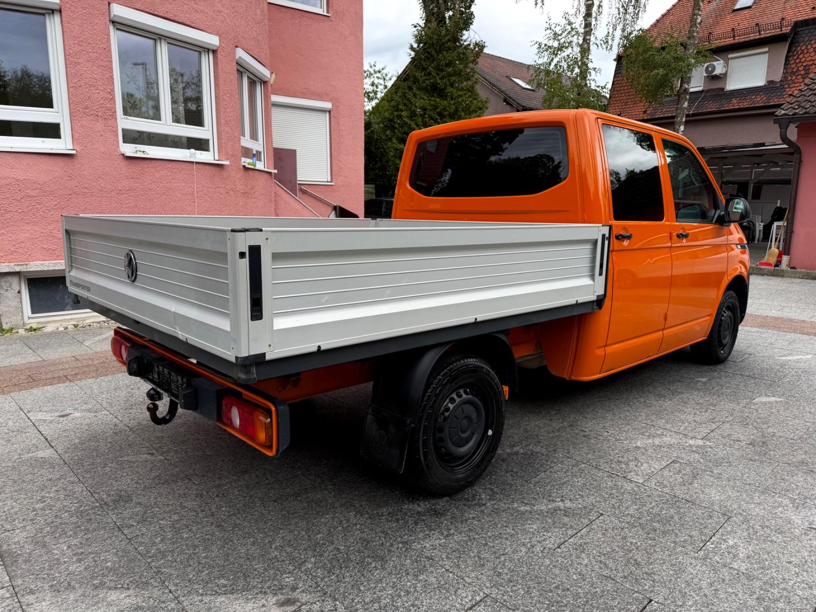 Volkswagen T6.1 Transporter 2.0 TDI DSG Pritsche Lang DoKa