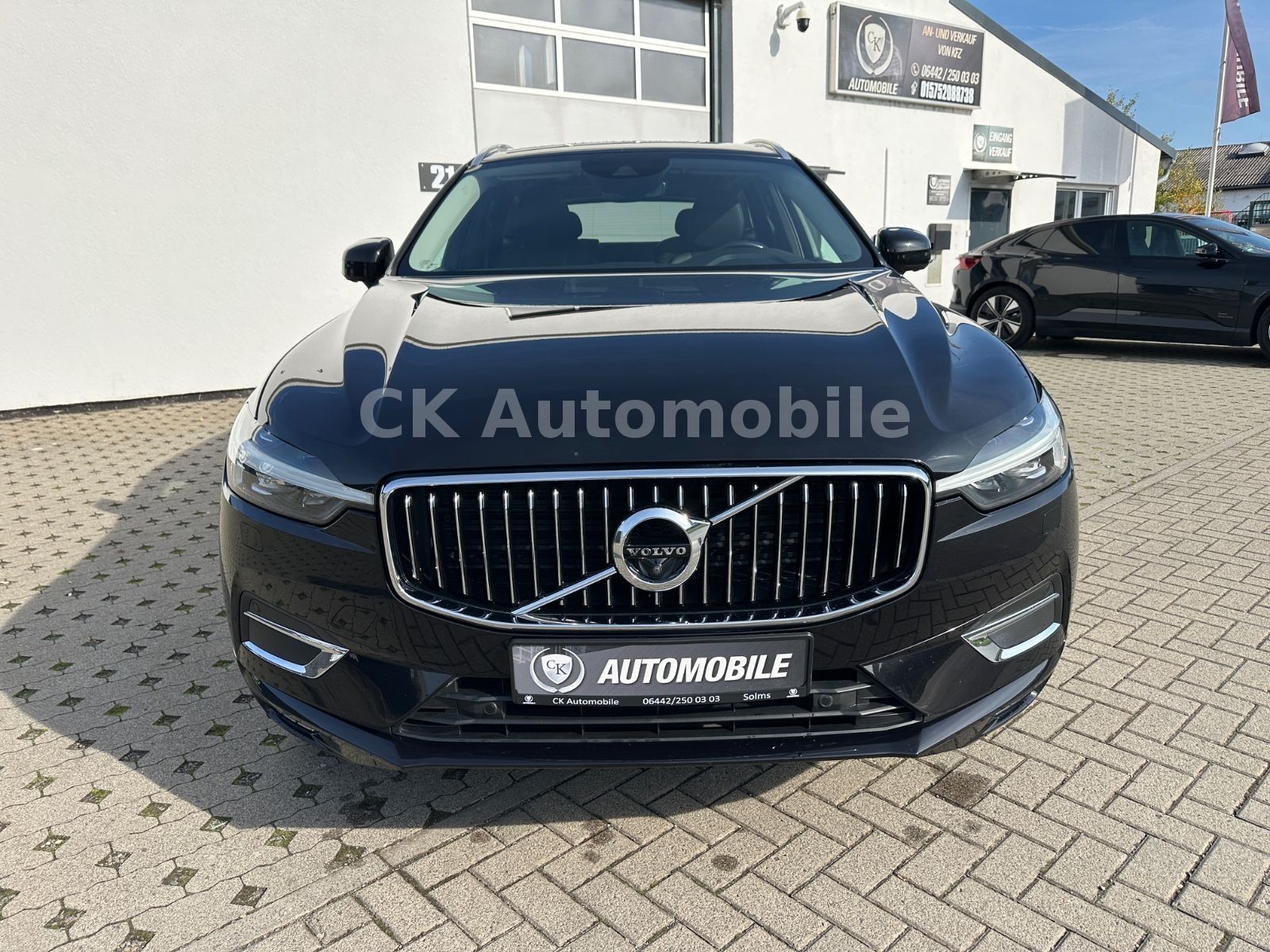 Fahrzeugabbildung Volvo XC60 B4 Inscription 2WD/Leder/Pano/LED/BLIS/360°