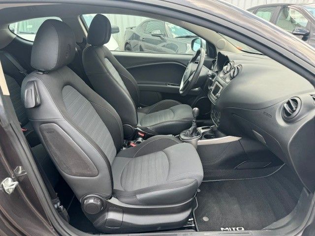 Fahrzeugabbildung Alfa Romeo MiTo Super KLIMA TEMPOMAT AHK
