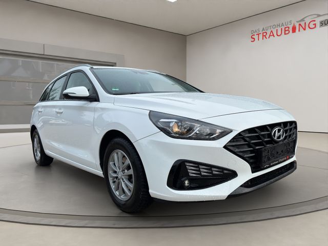 Hyundai i30 cw Trend AUTOMATIK*KLIMAANLAGE*EURO 6*RFKAME