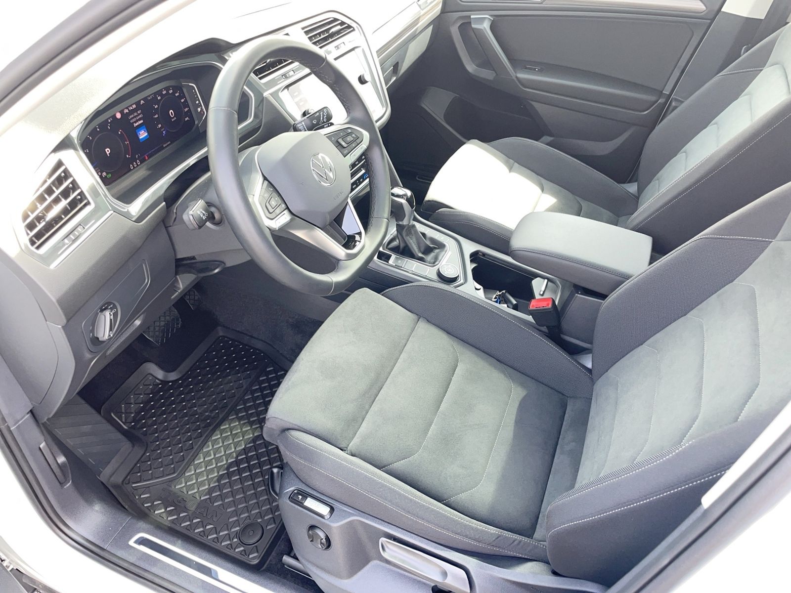 Volkswagen Tiguan Allspace Elegance 4M PANORAMA IQ.LIGHT foto 13