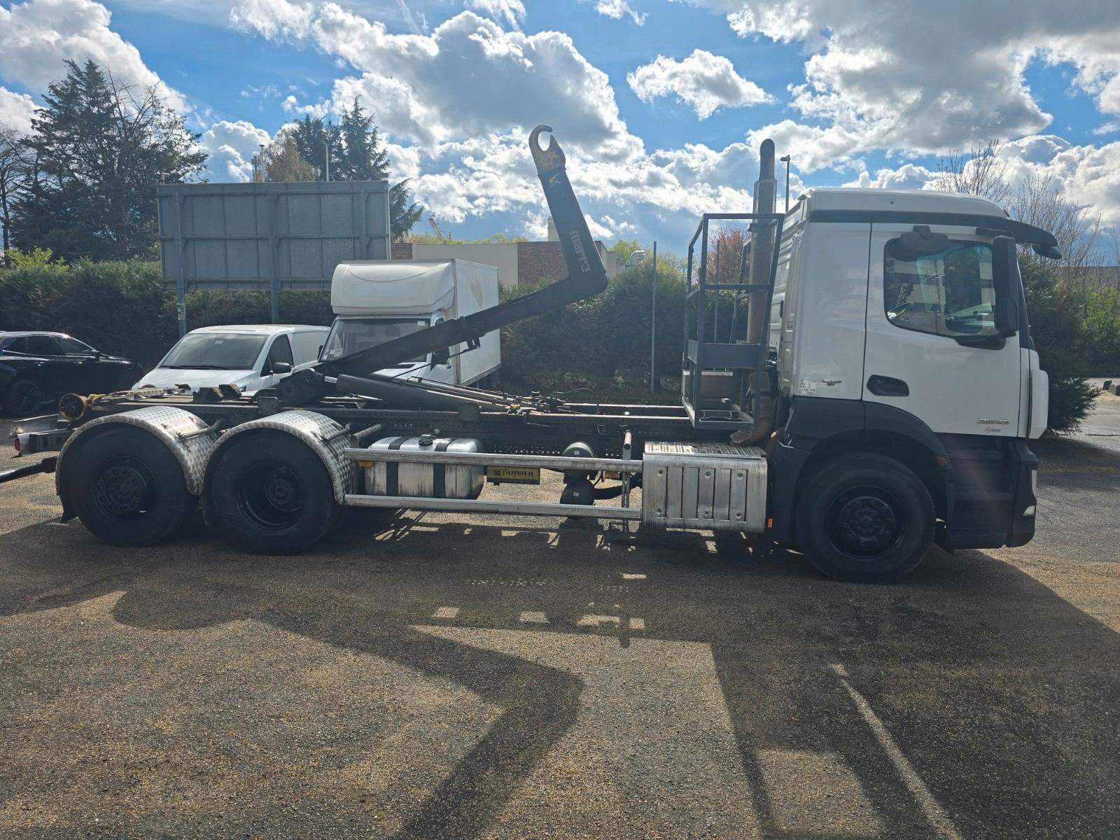Mercedes-Benz ANTOS 2543- 6x2 - Hooklift