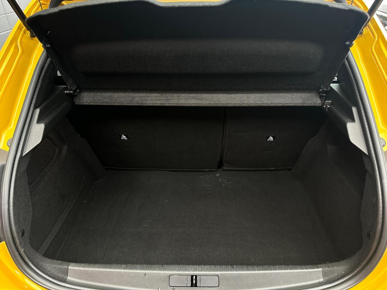 PEUGEOT e-208 Active Pack LED#SPUR#TEMPO#PDC#DAB#KLIMA - Image 7