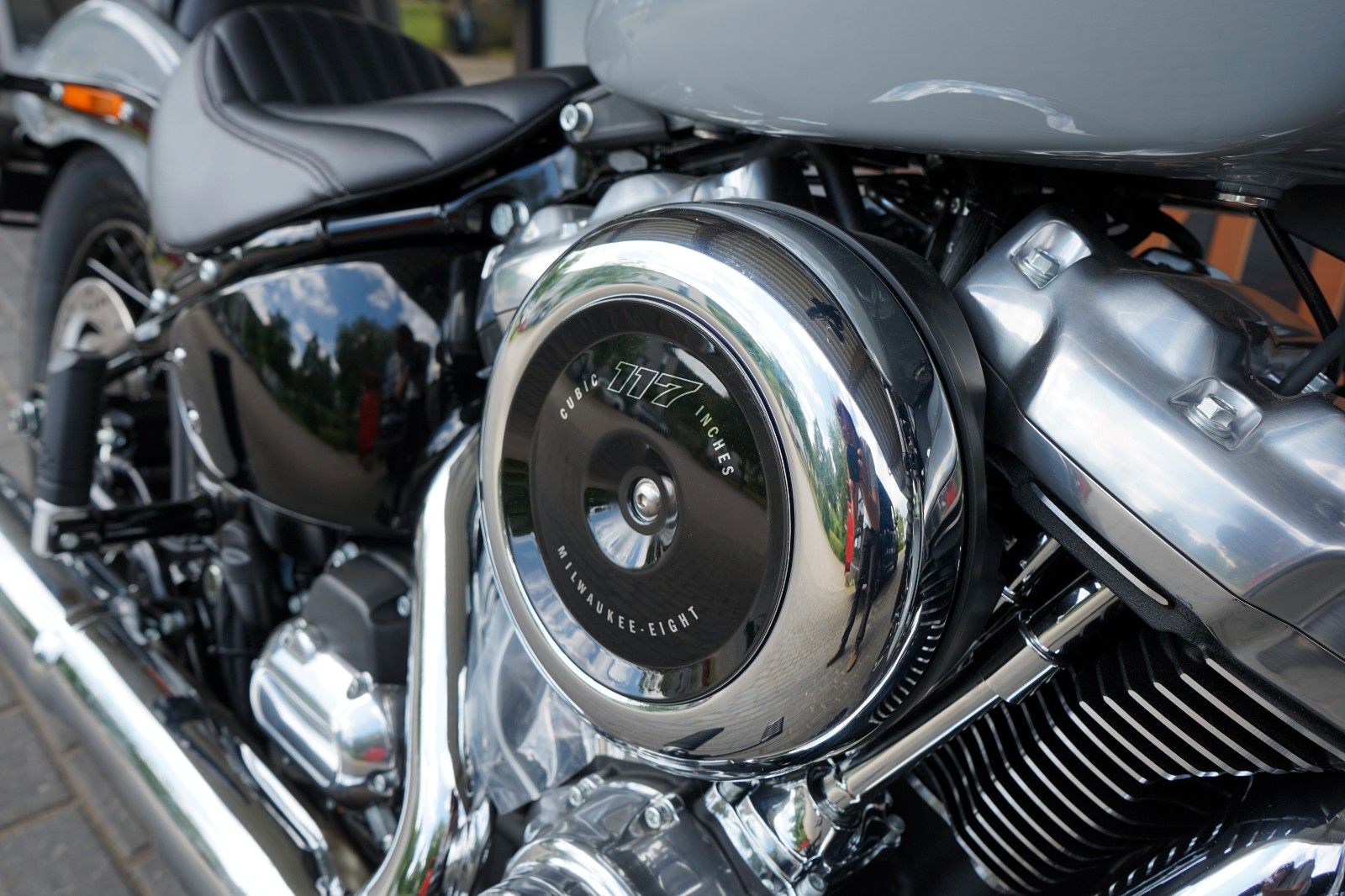 Fahrzeugabbildung Harley-Davidson Street Bob 117 Speichen 2025 Sofort Verfügbar