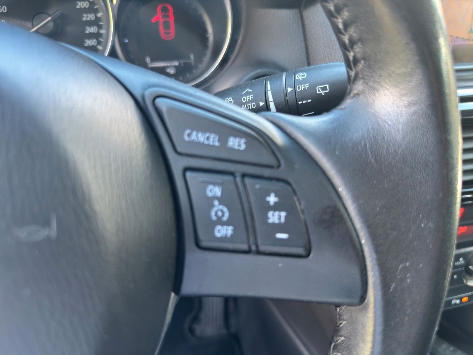 Fahrzeugabbildung Mazda CX-5 Sports-Line AWD Automatik/Leder/Navi/Xenon