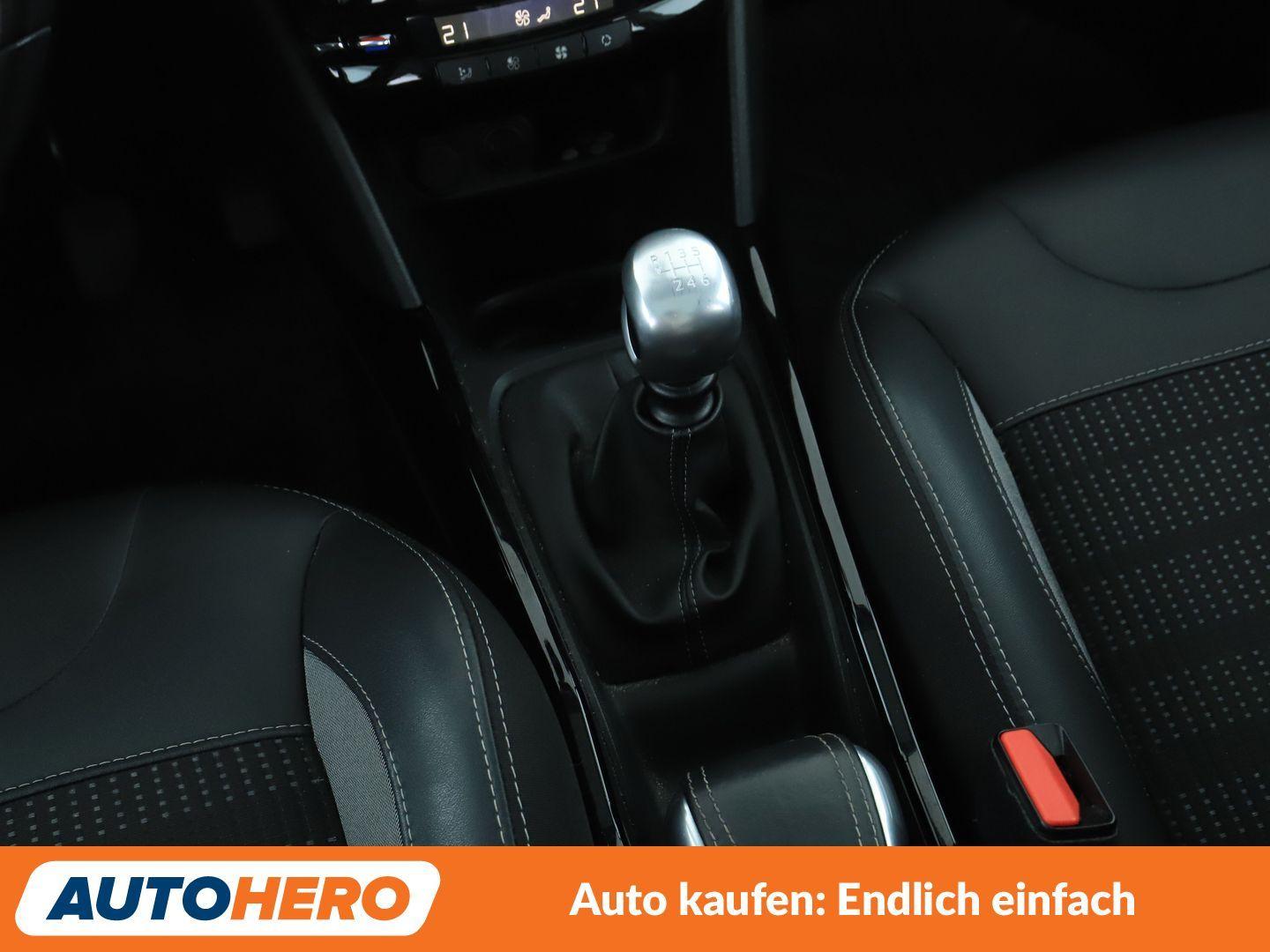 Peugeot 2008 1.2 PureTech Allure*NAVI*TEMPO*PDC*SHZ*