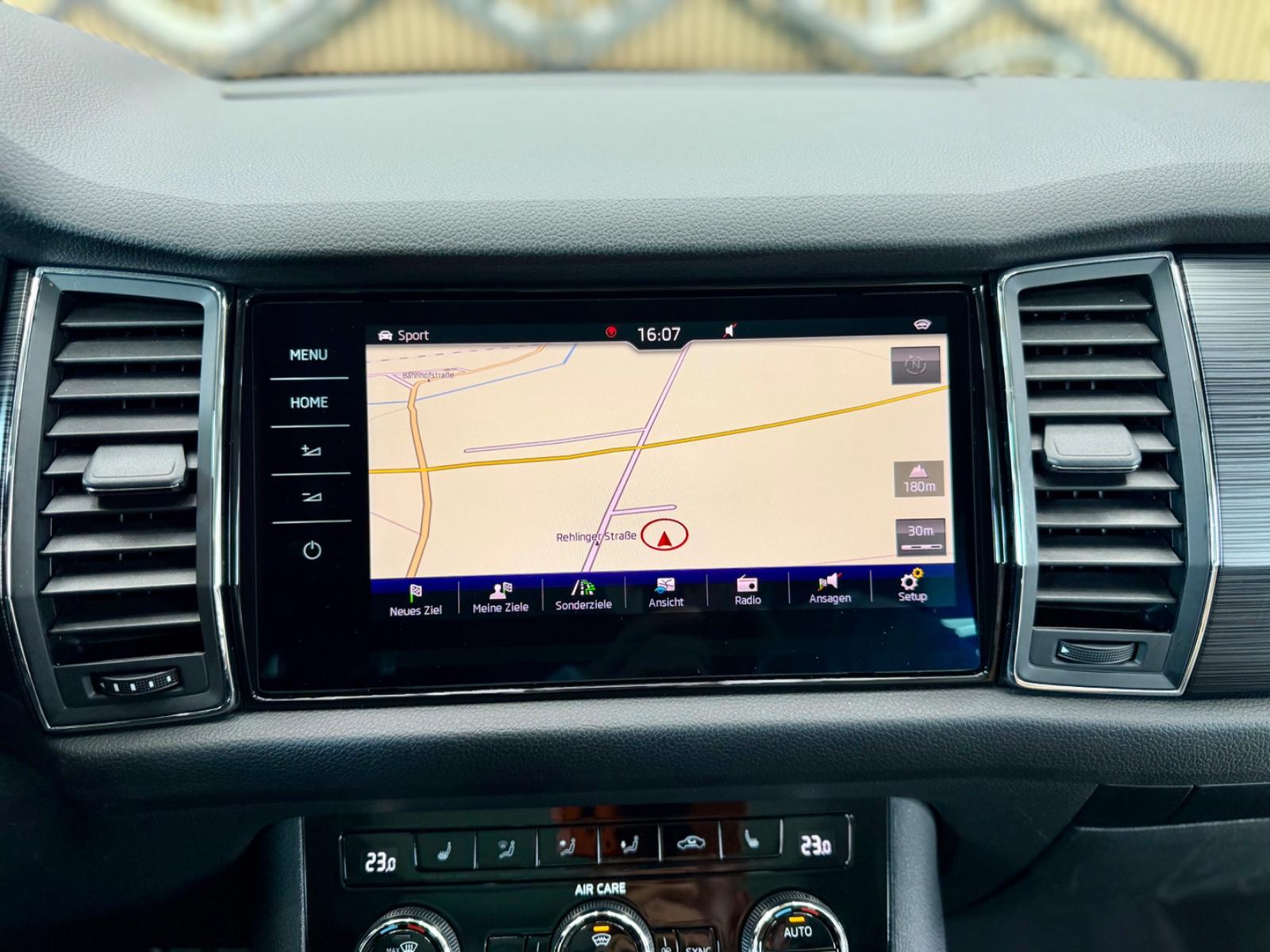 Skoda Kodiaq Ambition 4x4 Querdifferentialsperre/Pano.