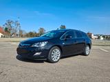 Opel Astra Sports Tourer 2.0 CDTI  - Opel Astra mit Diesel-Antrieb: Kombi, 2.0