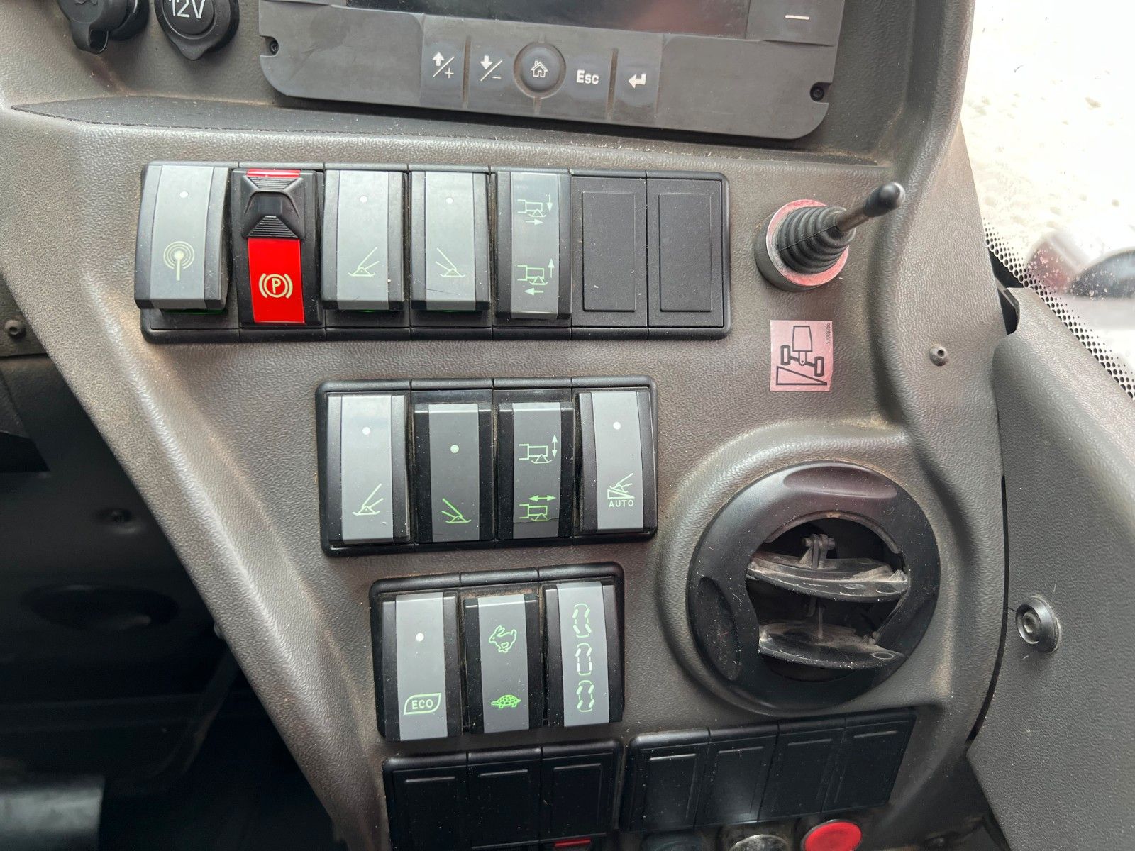 Fahrzeugabbildung Manitou MRT 2150 + / nur 2.463h! / Funk / Gabel