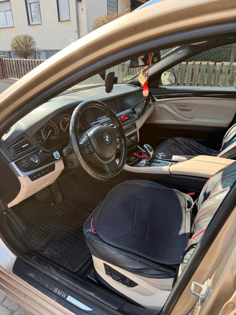 BMW 530d xDrive Touring -